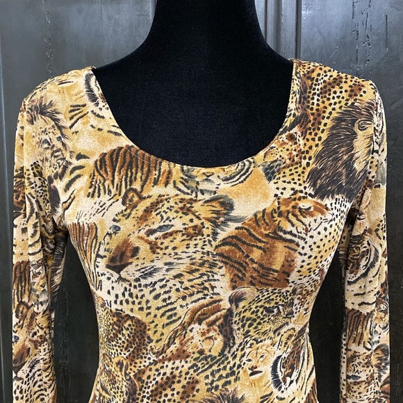 Swap Animal Pattern longsleeves blouse - Size Small - Picture 4 of 9